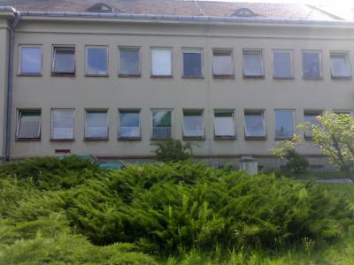 Budova polikliniky pred rekonštrukciou, foto 9 z 9